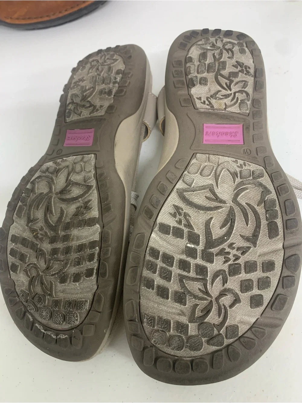 Skechers Women's Multi-Strap Memory Foam Sandals Size 8 Wide